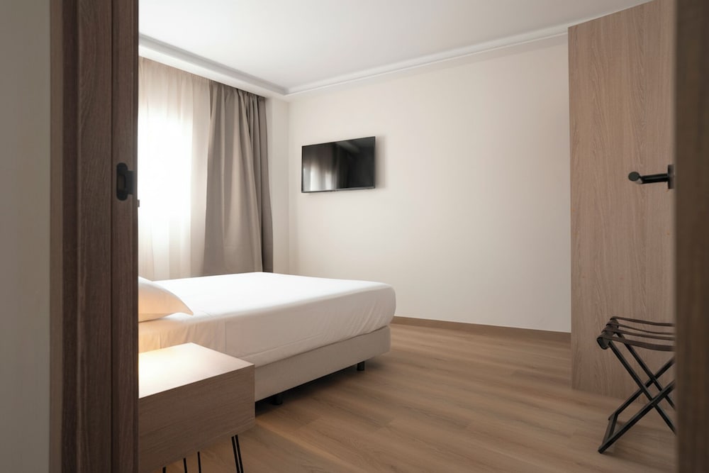 Superior Apartment, 2 Bedrooms, Balcony photo 2
