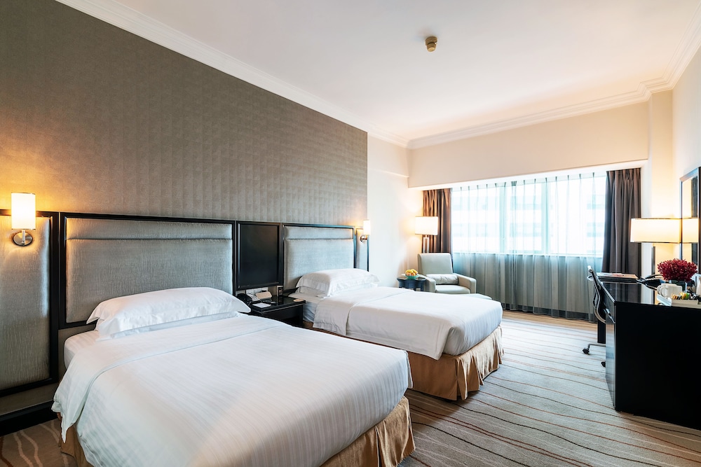 Deluxe Room - Photo 2