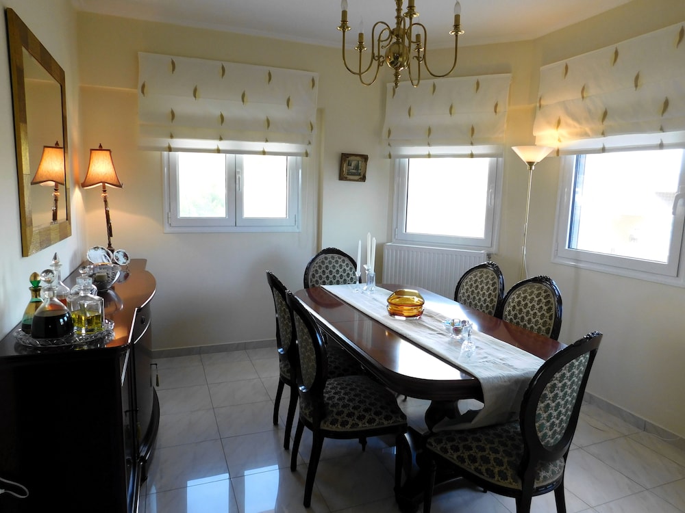 House, 2 Bedrooms, Private Pool photo 3
