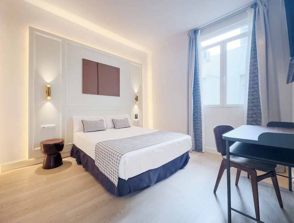 Basic Double Room