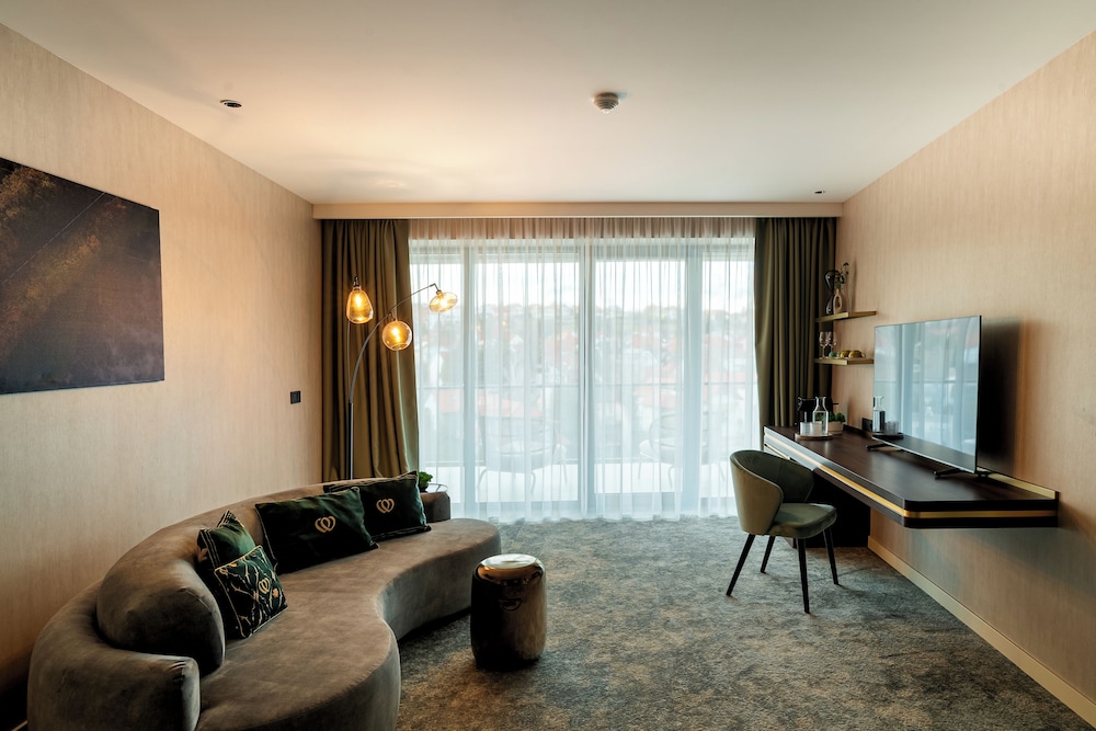 Premium Suite, Terrace