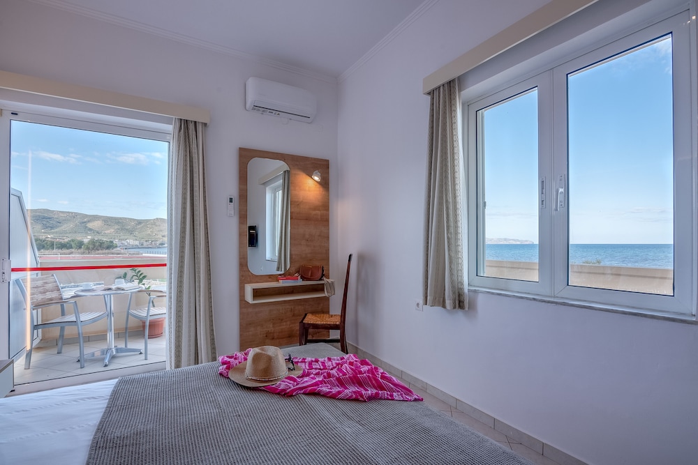 Panoramic Double or Twin Room photo 1