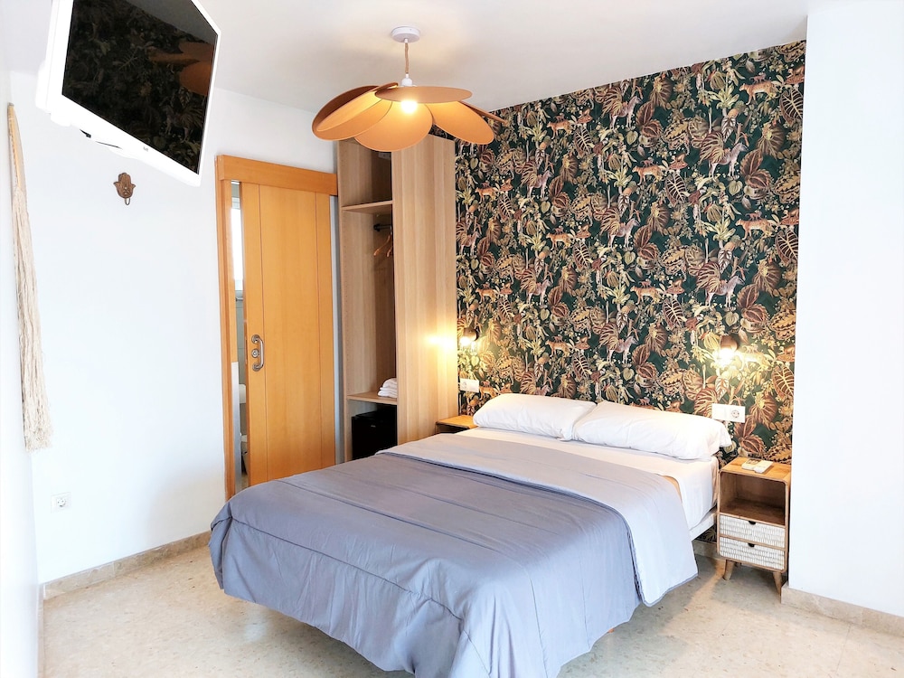 Premium Room, 1 Bedroom, Private Bathroom, City View