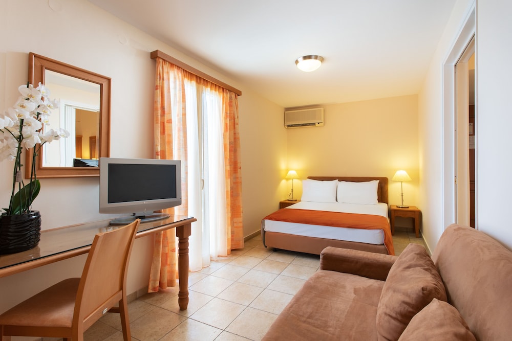 Family Suite, Sea View - Photo 3