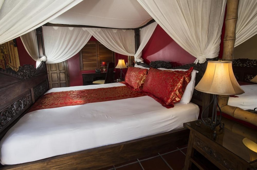 Deluxe Suite, 1 Bedroom, Garden View photo 2