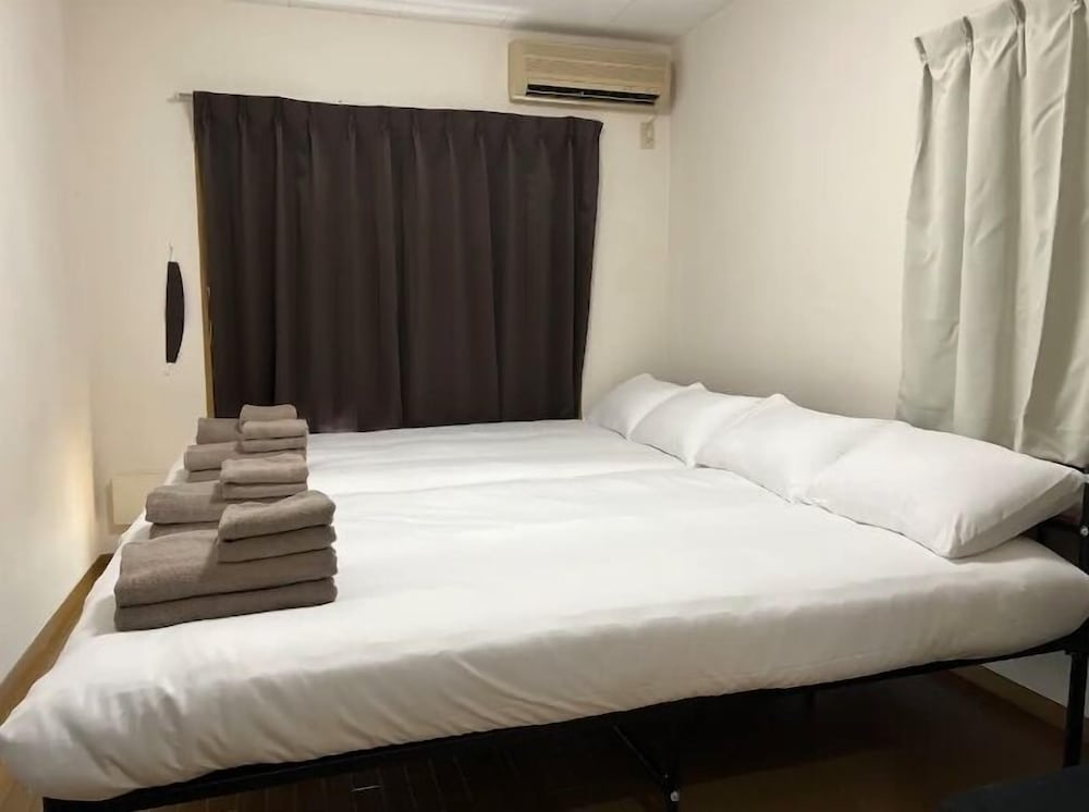 Basic Twin Room (105) photo 2