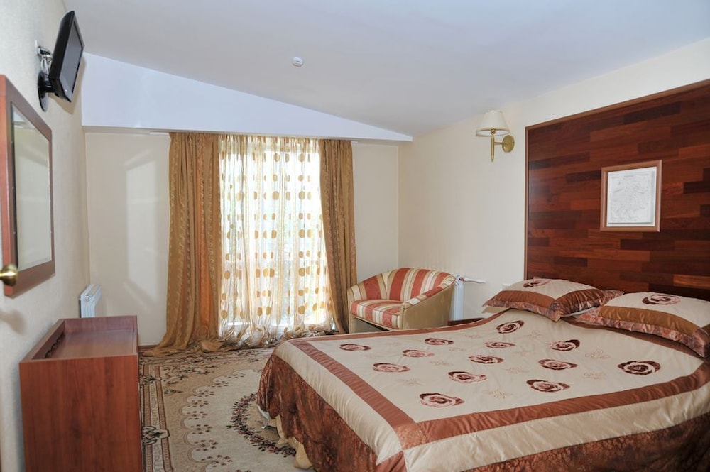 Suite, 2 Bedrooms, Kitchenette