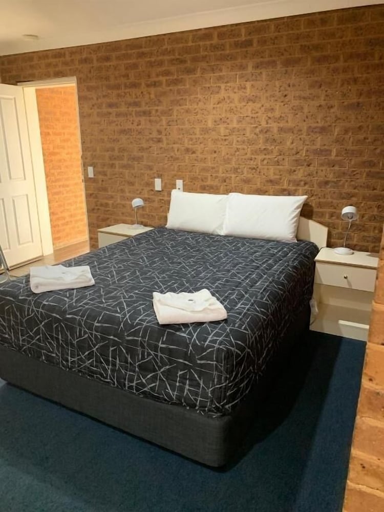 Family Studio Suite