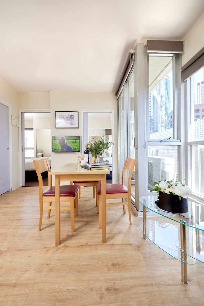Deluxe Family Apartment - Photo 9