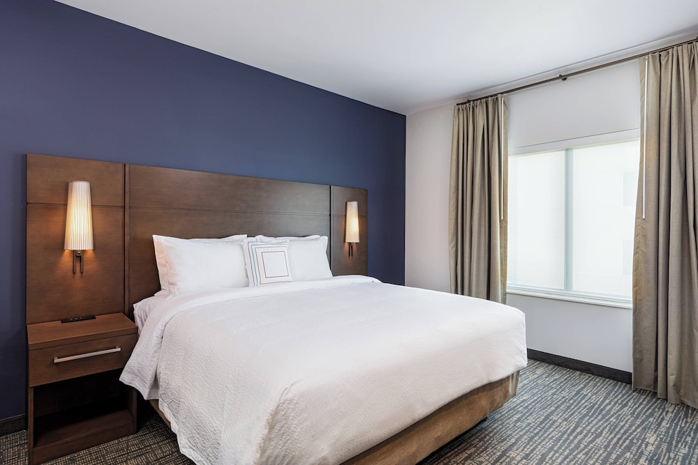 Suite, 1 Bedroom photo 2