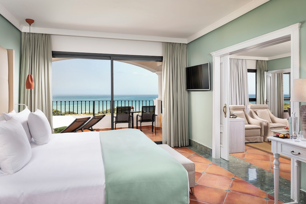 Red Level Presidential Suite 2 Bedrooms