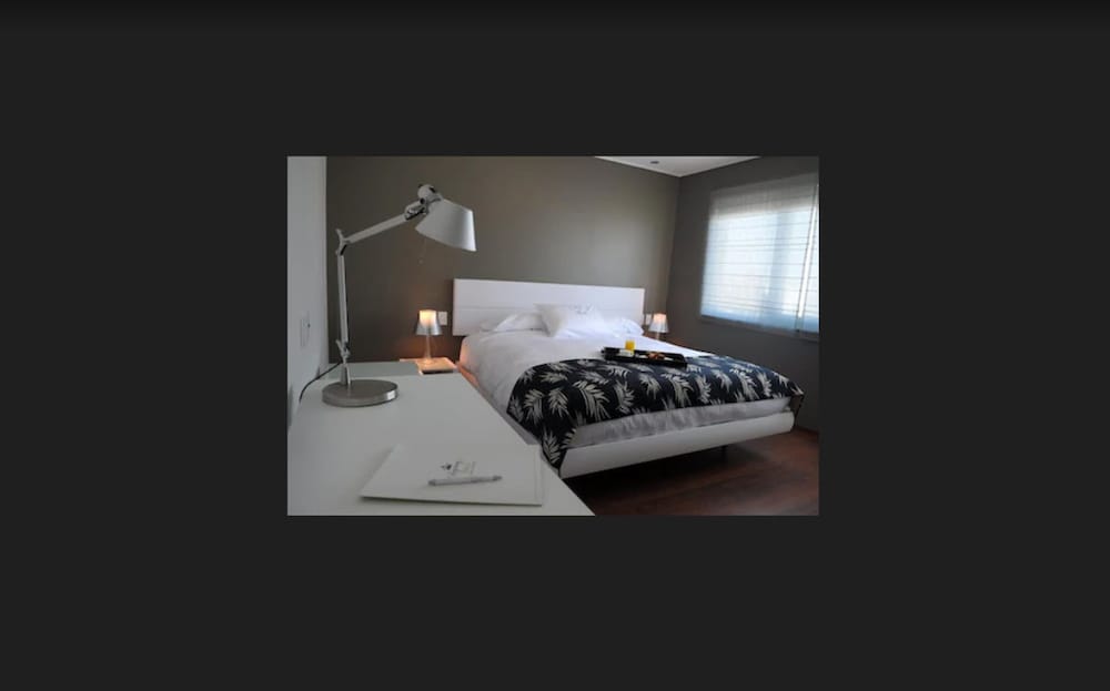 Deluxe Room, Garden View - Photo 4