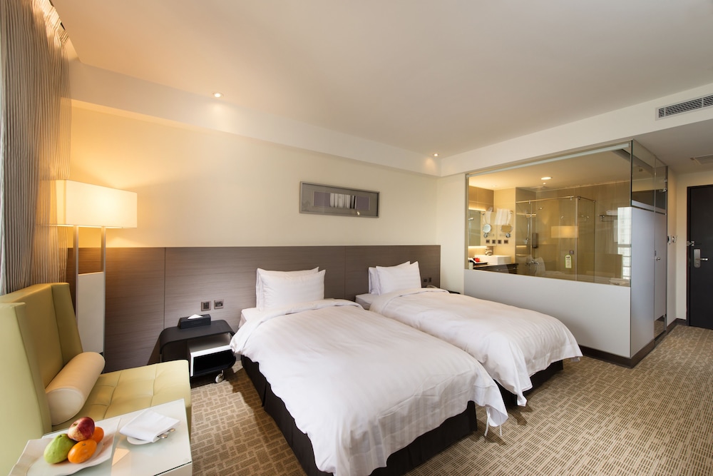 Deluxe Twin Room photo 2