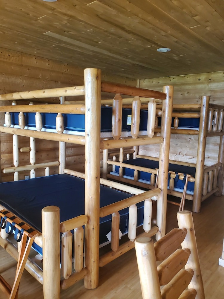 Aqua Lakeshore Cabin #20 photo 1