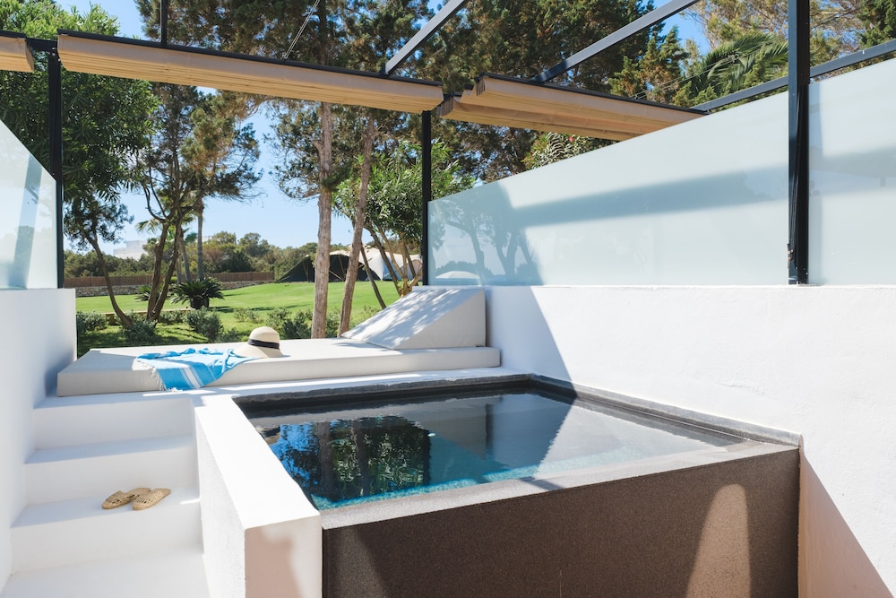 Habitación Doble, Piscina Privada, Vista al Jardín