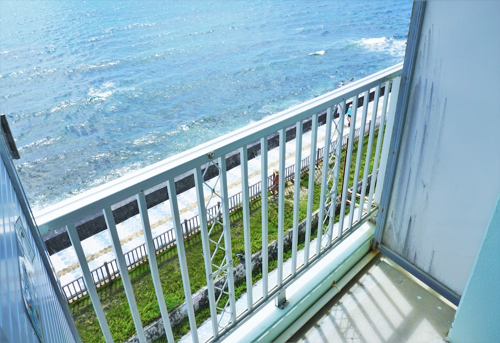 Ocean view Suite with kitchen photo 2