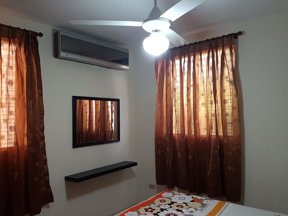 Comfort Apartment, 3 Bedrooms, Non Smoking photo 1