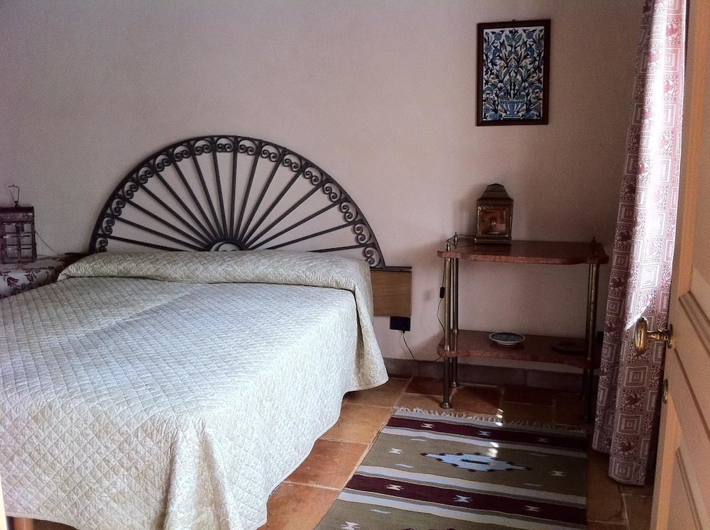 Double Or Twin Room, Non Smoking photo 2