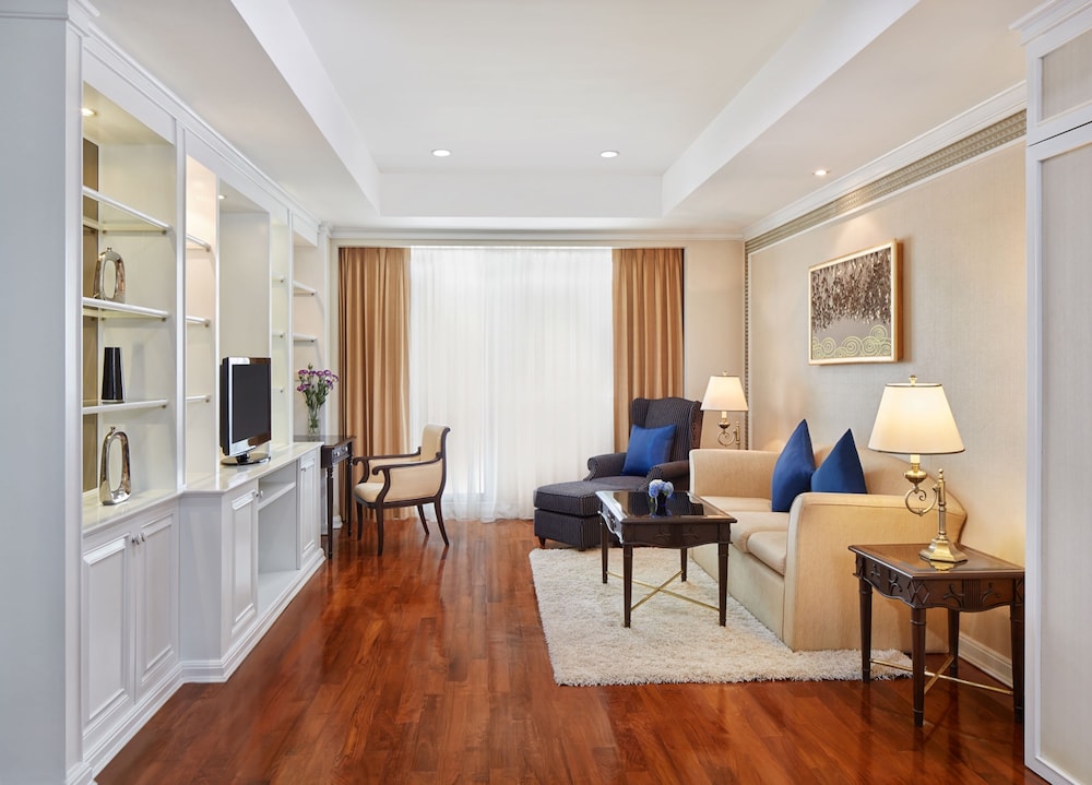 One-bedroom suite photo 3