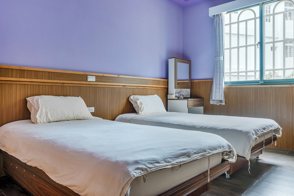 Double Room - Photo 3
