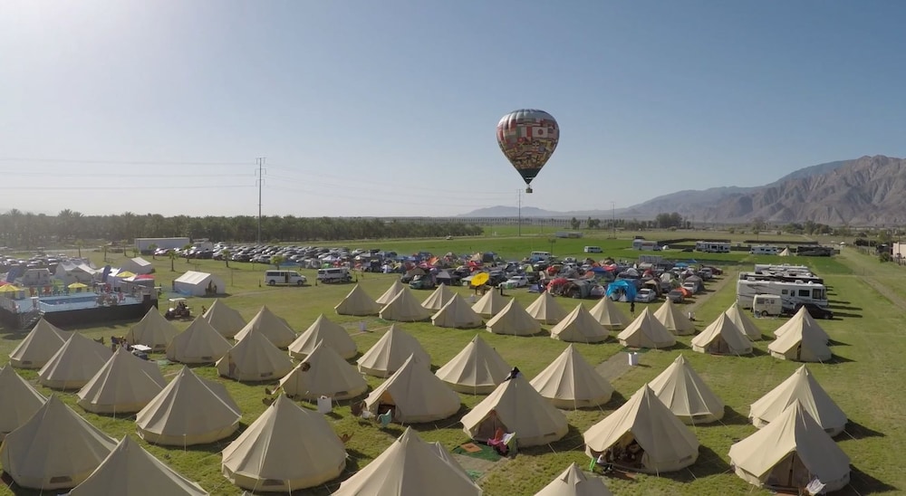 Luxury Tent (Furnished 2 Full Beds) photo 2