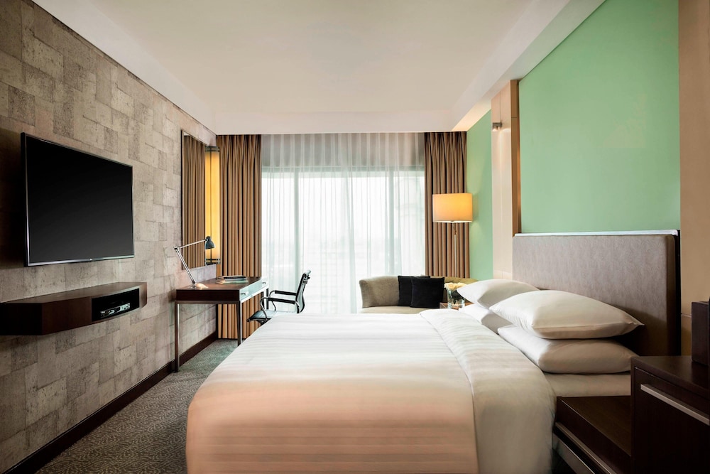 Room, 1 King Bed, Non Smoking photo 2