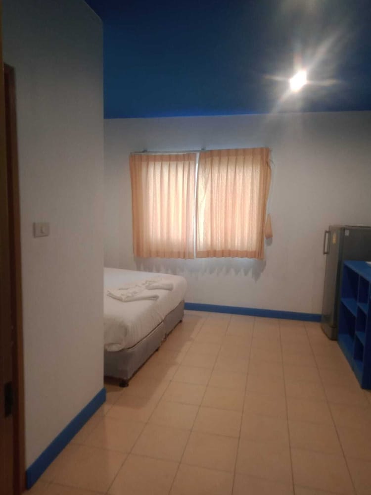 Standard Double Room, 1 Double Bed, Non Smoking - Photo 4