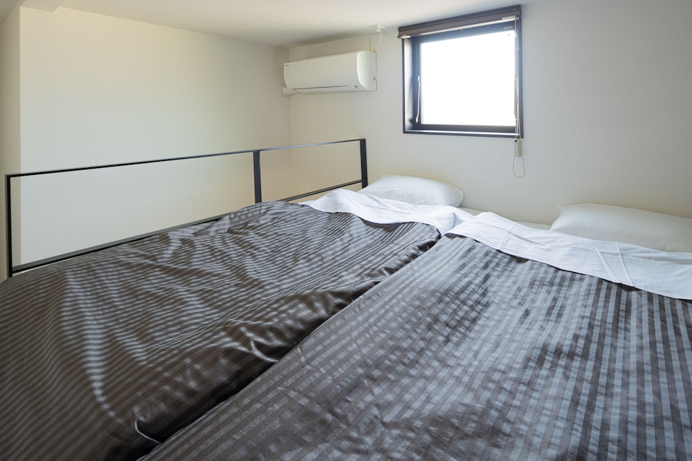 Standard Loft, Multiple Beds