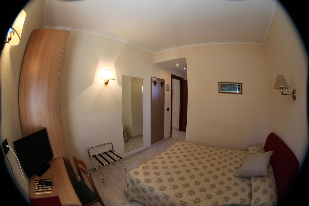 Superior Single Room photo 3