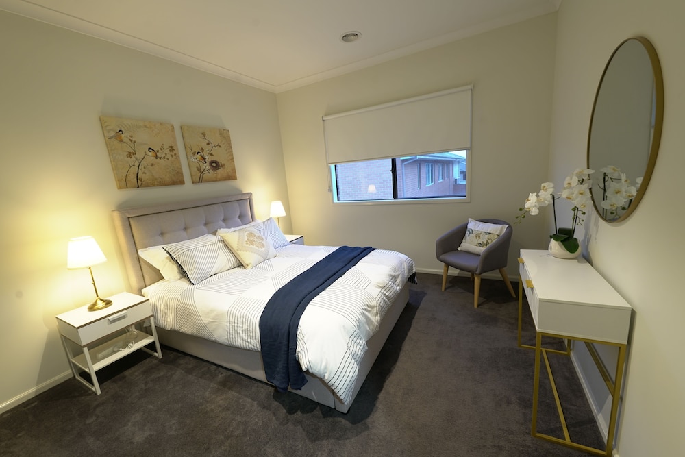 House (9 Bedrooms) photo 1