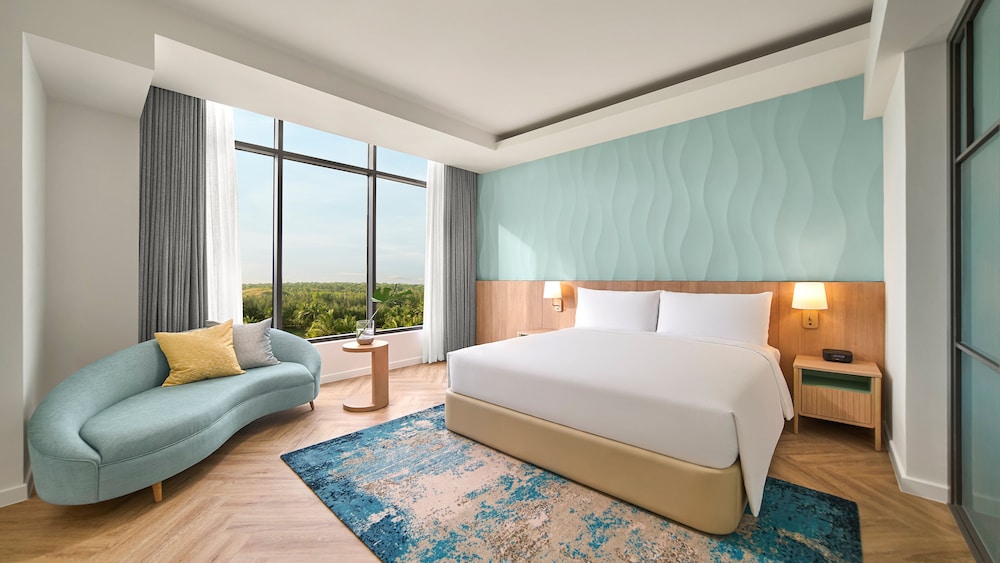 Suite, 1 Bedroom, Smoking - Photo 1