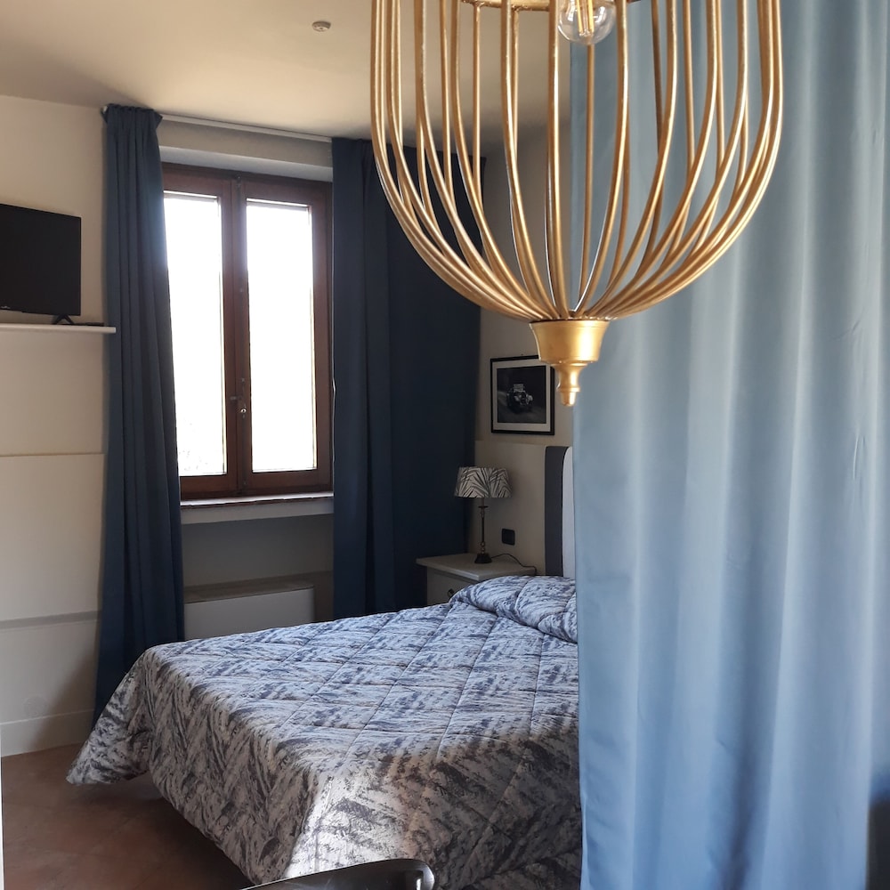 Deluxe Studio, 1 Double Bed, Non Smoking, No Pets photo 3