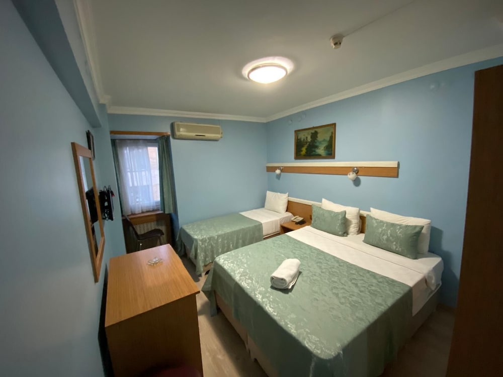 Standard Single Room photo 2