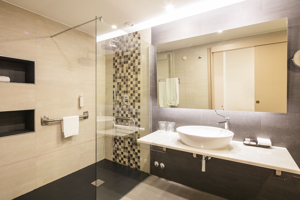 Premium Double Room - Photo 2