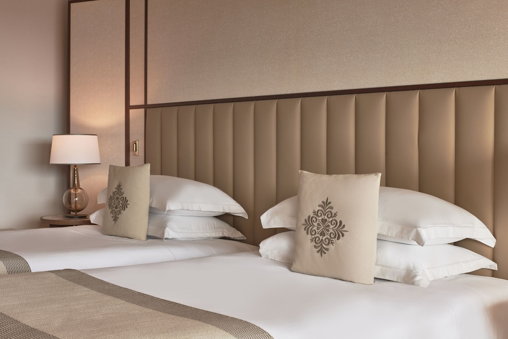 Deluxe Room, 2 Double Beds (Grand Deluxe)