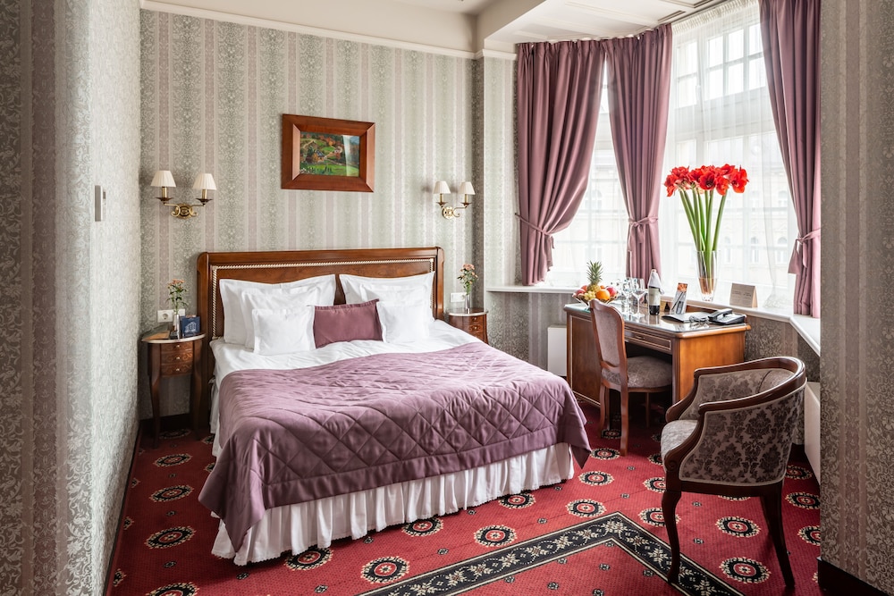 Deluxe Double Room, Balcony photo 1