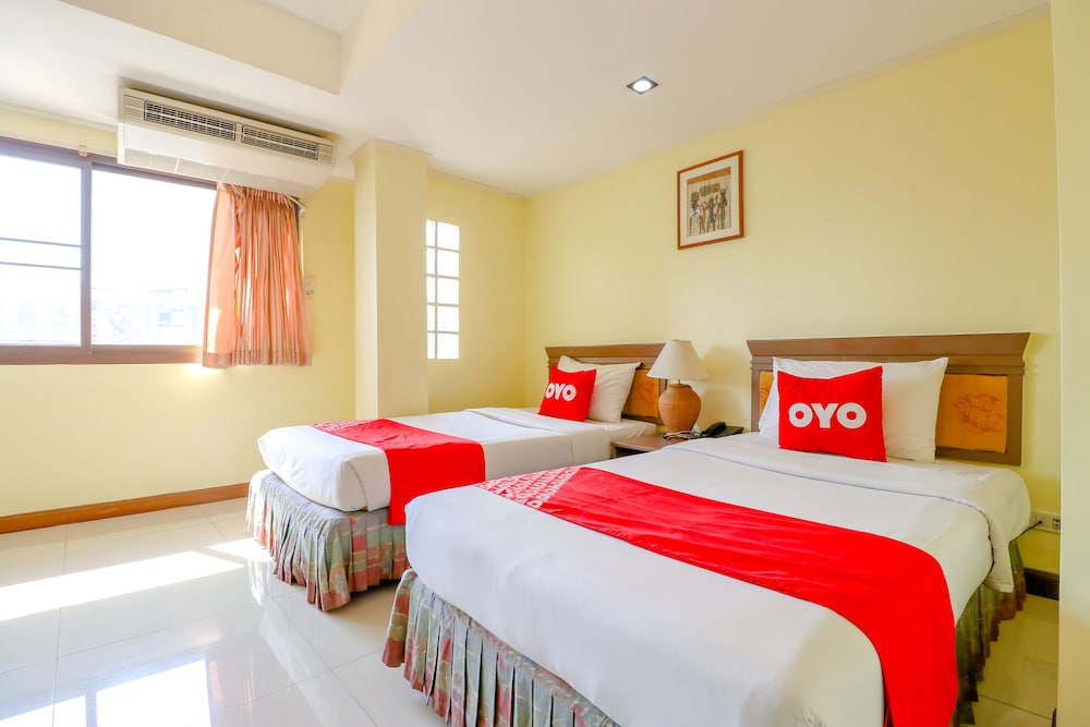Deluxe Twin Room photo 2