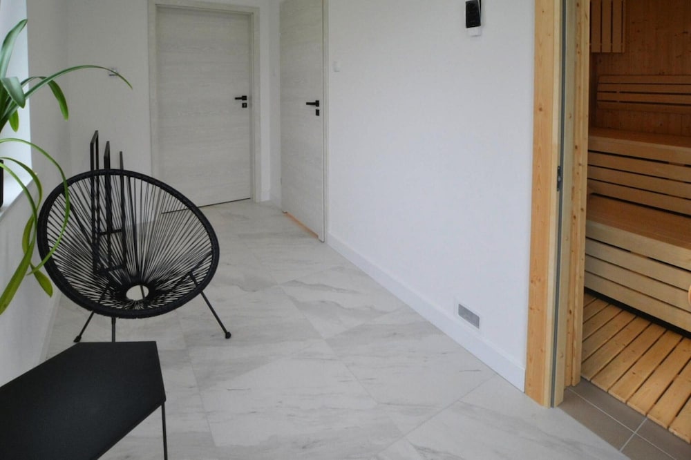 Villa photo 2