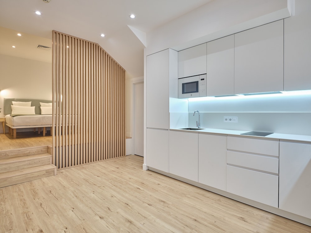 Executive Apartment - Photo 5