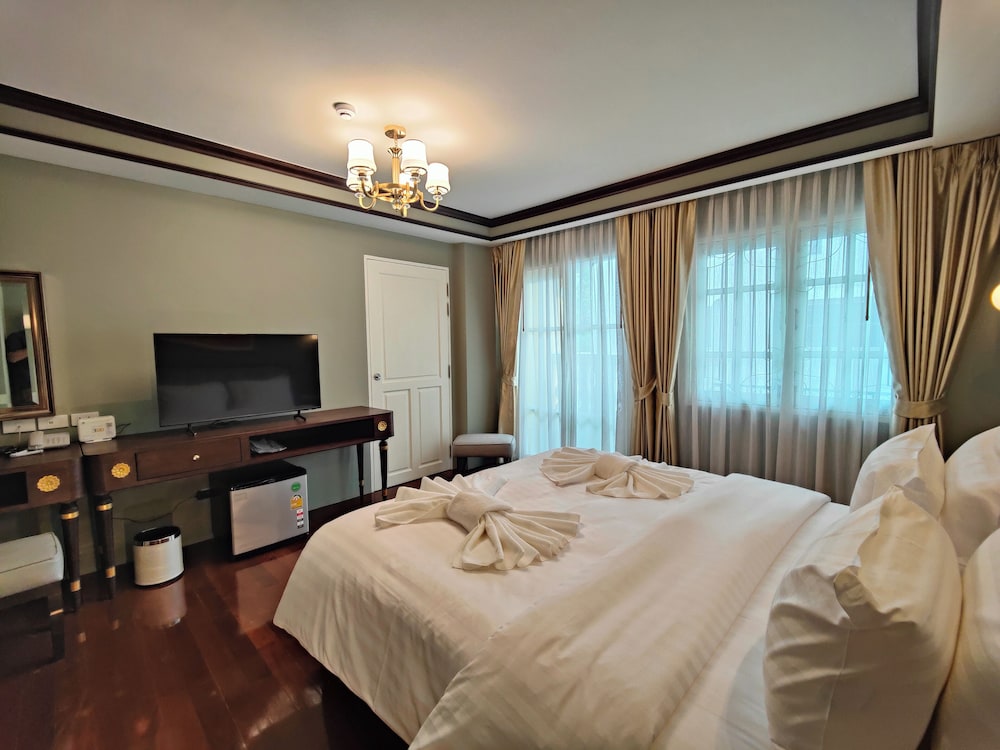 Deluxe Double Room photo 2