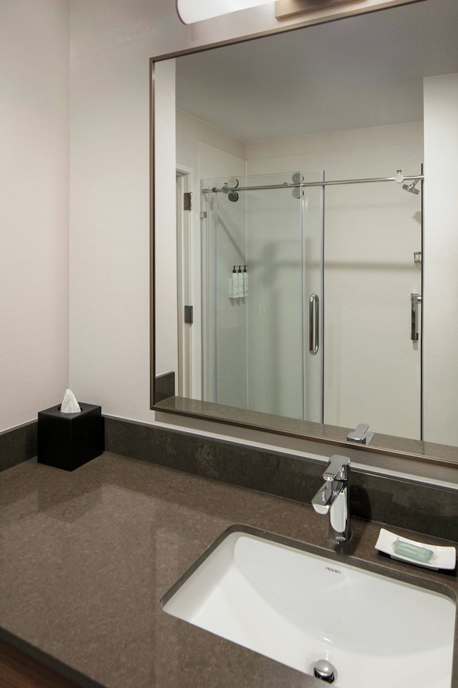 Studio Suite, 2 Double Beds - Photo 8