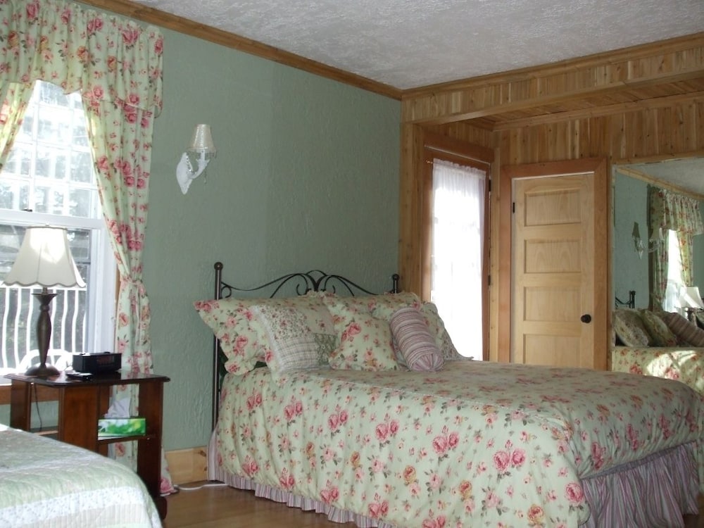 Standard Room (Antoine - Antoinette) photo 2