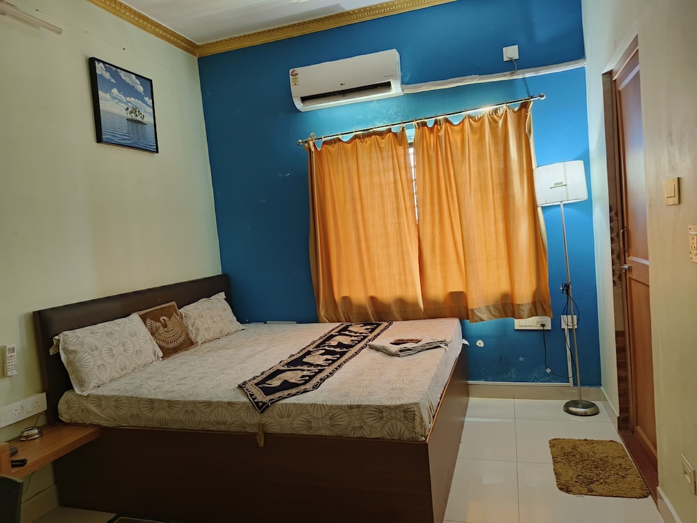 Superior Double Room, Balcony, City View photo 3