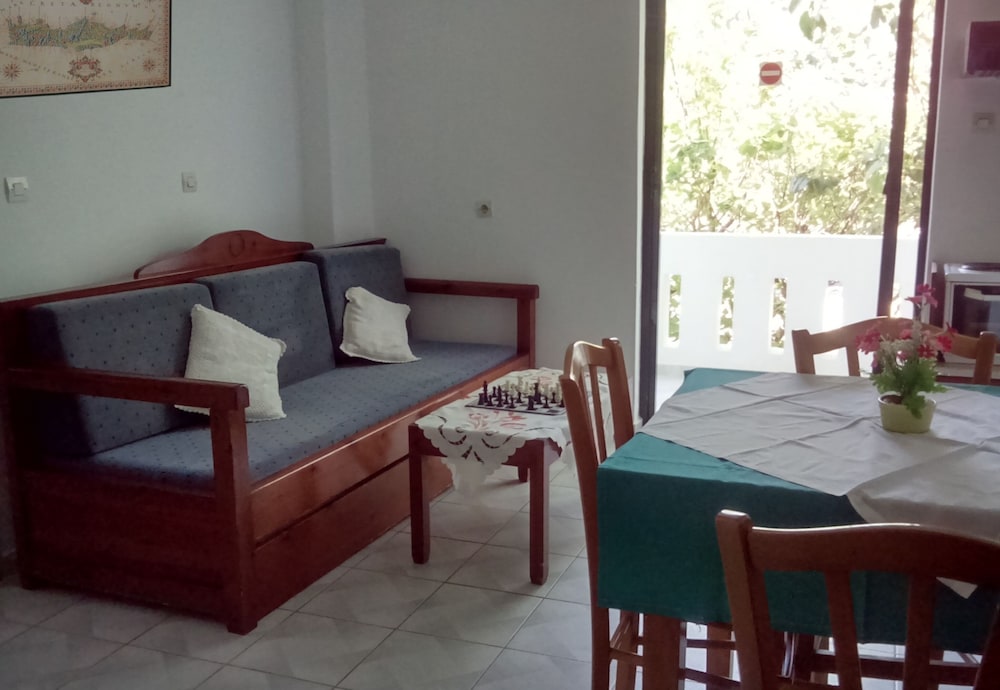 Apartment, 1 Bedroom, Non Smoking photo 3