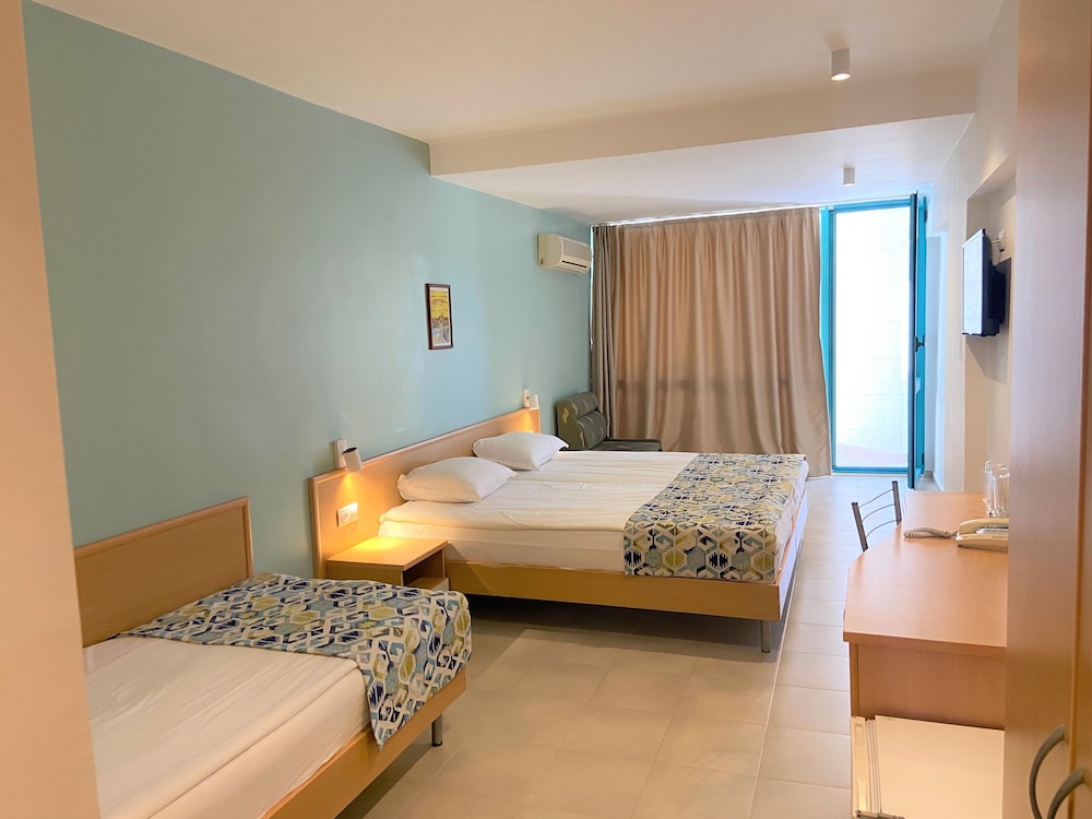 Triple Room, Sea View