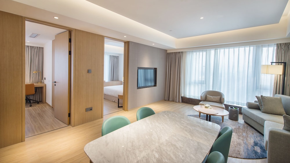 Deluxe Suite, 2 Bedrooms