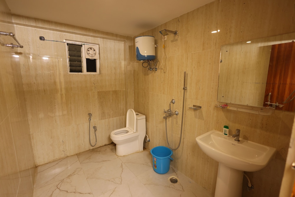Deluxe Double Room photo 3