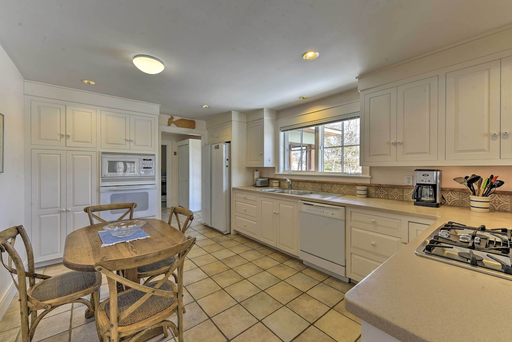 Cottage (2 Bedrooms) photo 2