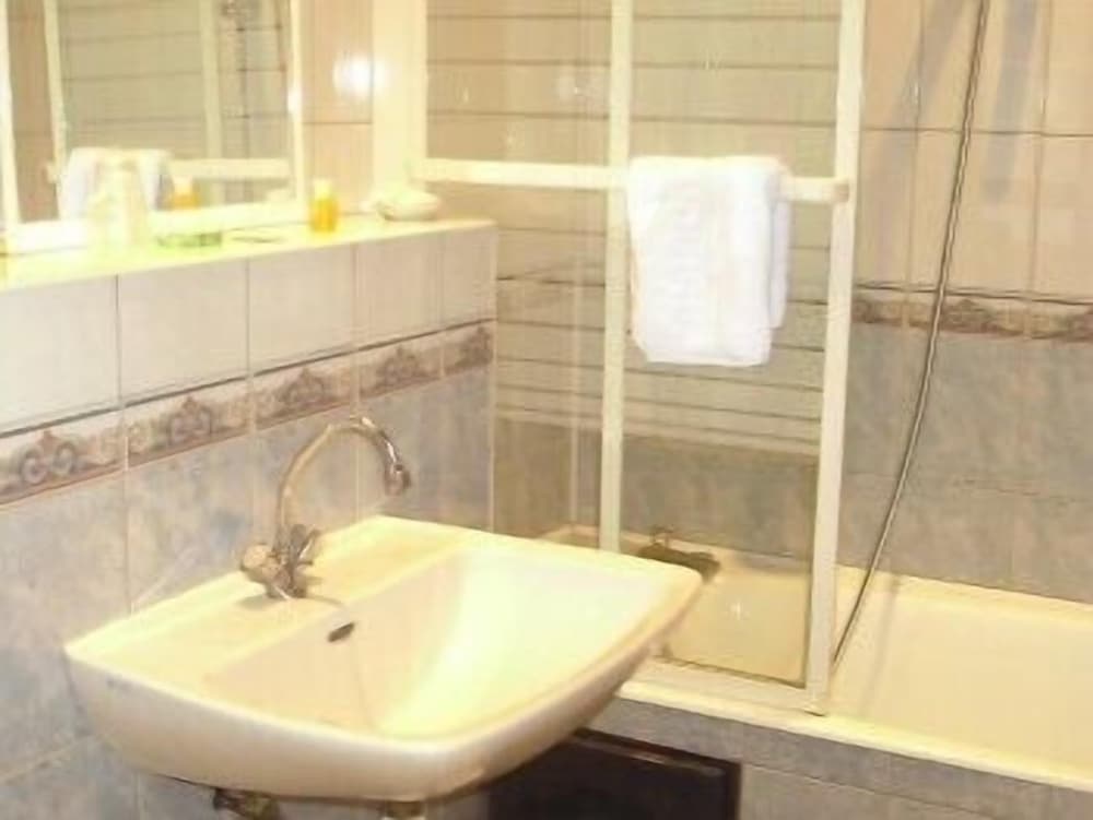 Single Room photo 3