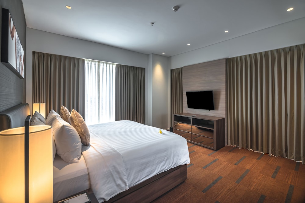 Deluxe Suite, 1 Bedroom photo 2